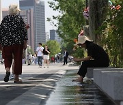 전국 흐리고 곳곳에 비…제주 최대 강수량 100㎜