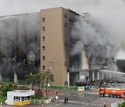 국토부, 쿠팡물류센터 등 건축물 해체공사장 안전점검