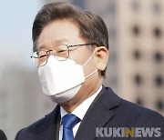 이재명 “학살의 후예 尹정부, 광주시민 대못 박아”