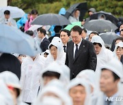 광주에 공들이는 尹, 5·18 헌법정신-광주 발전 공약 재확인