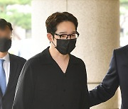 [ST포토] 필로폰 투약 혐의... 구속 기로에 선 가수 남태현