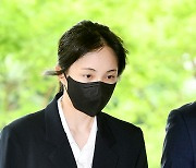 [ST포토] 서민재, 남태현 필로폰 투약 폭로... 함께 영장실질심사