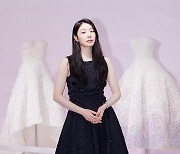 ‘고우림♥’ 김연아, ‘외꺼풀’ 청초美