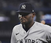 MLB 양키스 투수 헤르만, 공에 이물질 발라 10경기 출장 정지