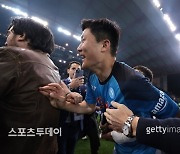 프랑스 매체 "김민재 에이전트, PSG 이적 논의" 보도