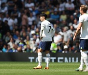 [리뷰] '손흥민 풀타임' 토트넘,  브렌트퍼드전 '1-0→1-3' 역전패… UEL도 좌절 임박