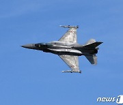 확전 우려로 주저했는데…美는 왜 F-16 지원 쪽으로 맘을 바꿨나