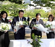 피폭 한인 추모 기시다에 윤 대통령 “용기”