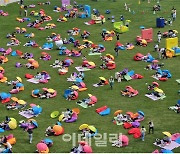 오세훈표 '서울 야외도서관'…개장 3주만, 12만명 방문