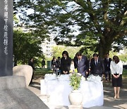 尹-기시다, 원폭 희생자 참배했지만... 日, 강제동원 가해 반성은 없었다