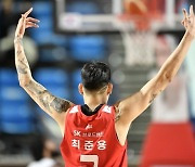 대어들의 연쇄 이동, 뜨거웠던 KBL FA 자율 협상 마감…47명 중 29명 계약 완료 [KBL FA]