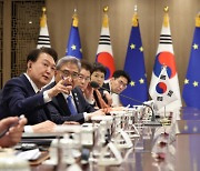 [속보]韓-EU 정상회담 공동성명···그린·보건·디지털 분야 파트너십 강화