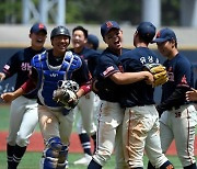 성남고, 경기항공고 4-3으로 꺾고 8강 진출 [제77회 황금사자기 16강전]