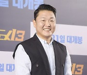 [TD포토] 싸이 '월드스타 응원'