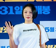 [T포토] 장진희 '진리의 흰티+청바지'