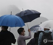 전국 대체로 흐리고 빗방울…황사·미세먼지 '나쁨'