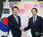 尹지지율 2.2%p 오른 39.0%…취임 후 첫 4주 연속 상승[리얼미터]