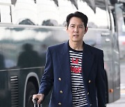 [Ms포토] 이정재 '영화 속 한 장면 처럼'