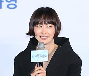 [E포토] 이나영, '오랜만에 드라마 박하경 여행기로'
