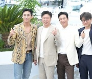 '탈출' 이선균·주지훈·김희원, 유쾌한 '케미'로 칸 영화제 포토콜 장식