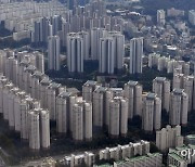 50억 초과 서울 아파트 거래…3건 중 1건은 서초 반포에서