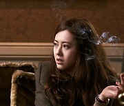 "옥림이→성나정 잊어도 좋다"…담배 피우는 고아라라니..'귀공자'로 펼칠 선과 악