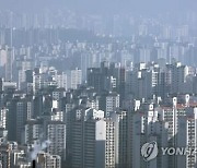 ‘지금 아니면 늦는거 아닐까’...아파트 사겠다는 사람 늘었다