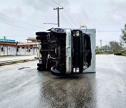 ‘슈퍼태풍’ 마와르, 괌 韓관광객 3천명 발 묶어…한반도 영향은?