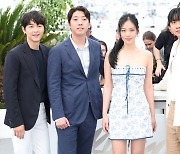 韓영화, 칸영화제 실제 평가는? '온탕' 송중기-'냉온탕' 이선균