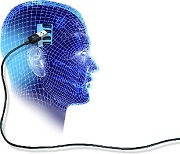 인간 뇌-컴퓨터 연결 현실화하나… 임상시험 FDA 승인