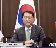 김건 "챗GPT가 北은 뺨 때리고 운다더라…핵은 자멸 부메랑"