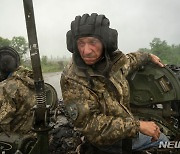 우크라전 457일…"러시아 핵 이동 시작, 바흐무트 병력 교체"