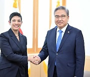 휴먼라이츠워치 대표 만난 박진 장관