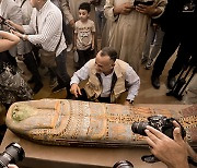 이집트 유적지서 2천400년전 미라 작업장 발굴