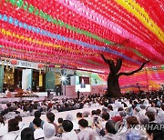 부처님오신날 봉축법요식에서 축사하는 윤석열 대통령