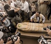이집트 사카라 유적지서 2천400년전 미라 작업장 발굴