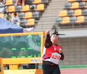 포환던지기 이예람, 3회 연속 여자중학교 한국 기록 경신