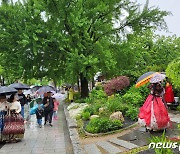 [오늘의 날씨]전북(28일, 일)…낮부터 비, 일부지역은 천둥·번개