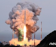[뉴스잇(IT)쥬]누리호 3차 발사 성공…실려간 위성 '다솔'의 행방은?
