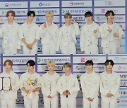 미래소년, 드림콘서트 첫 입성…떼창 이끈 멋진 퍼포먼스