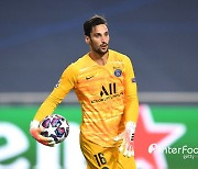 PSG GK, 승마 중 말에서 떨어져 의식 불명..."심각한 상태다"