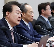 윤 대통령, 태평양 섬나라 정상들과 연쇄 회담…“개발협력·기후변화 등 논의”
