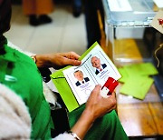 [포토] 에르도안 ‘30년 집권’ 걸린 大選 결선투표 시행