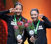 한국 탁구 복식조 세계선수권에서 값진 메달 3개 수확 [뉴시스Pic]
