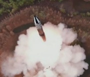 "인공위성"이라며 북한이 통보한 발사체…로켓? 미사일?