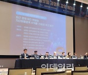 "ETF, 해외·테마 투자 부각…액티브·패시브보단 지수 중요"