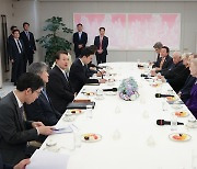 윤 대통령, 국제 원로그룹 '디 엘더스' 접견