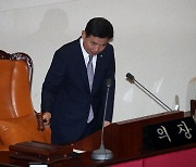 尹대통령 재의요구 간호법, 국회 재투표서 부결…법안 폐기