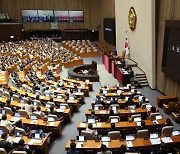 [속보] 尹대통령 재의요구 간호법안, 국회 재투표서 부결···법안 폐기