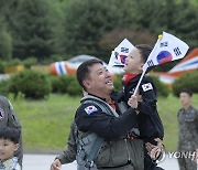 블랙이글스, 말레이시아 리마 에어쇼 마치고 원주 기지 복귀